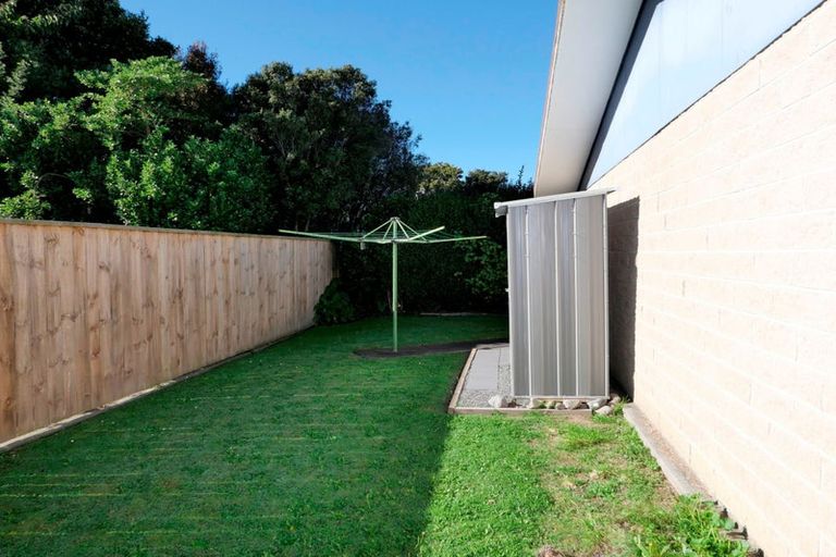 Photo of property in 6 Bevan Place, Otaki, 5512