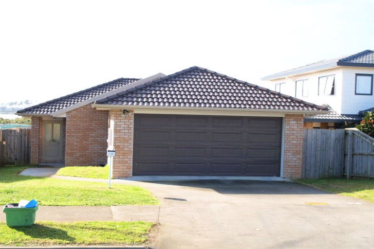 Photo of property in 14 Lolim Place, Favona, Auckland, 2024