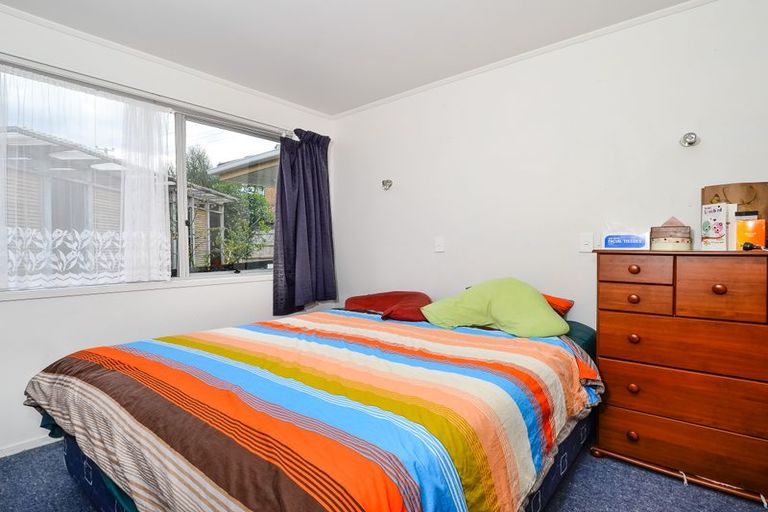 Photo of property in 1 Cushla Place, Massey, Auckland, 0614