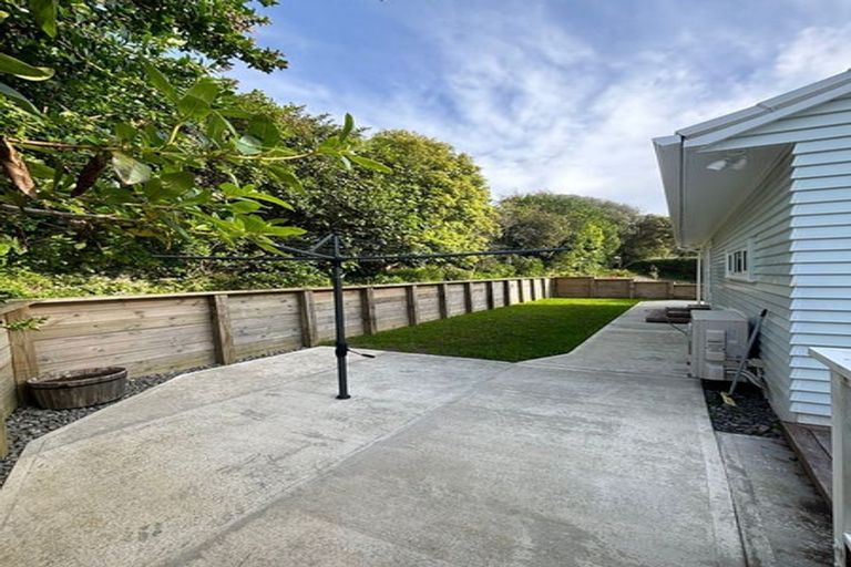 Photo of property in 31 Bankot Crescent, Ngaio, Wellington, 6035