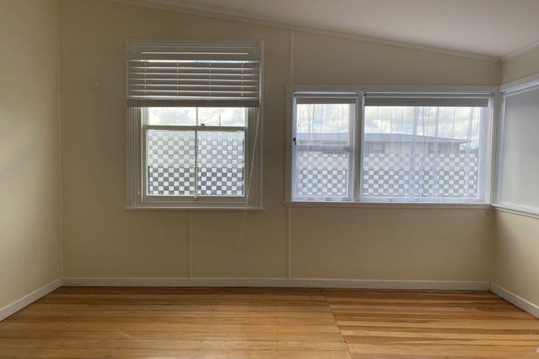 Photo of property in 11 Central Avenue, Avenues, Whangarei, 0110