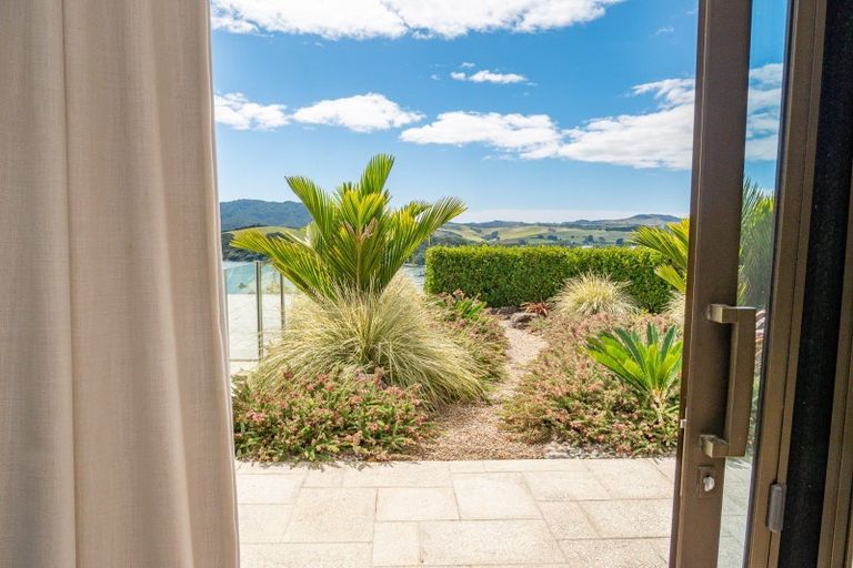 Photo of property in 30 Richmond Road, Mangonui, 0420