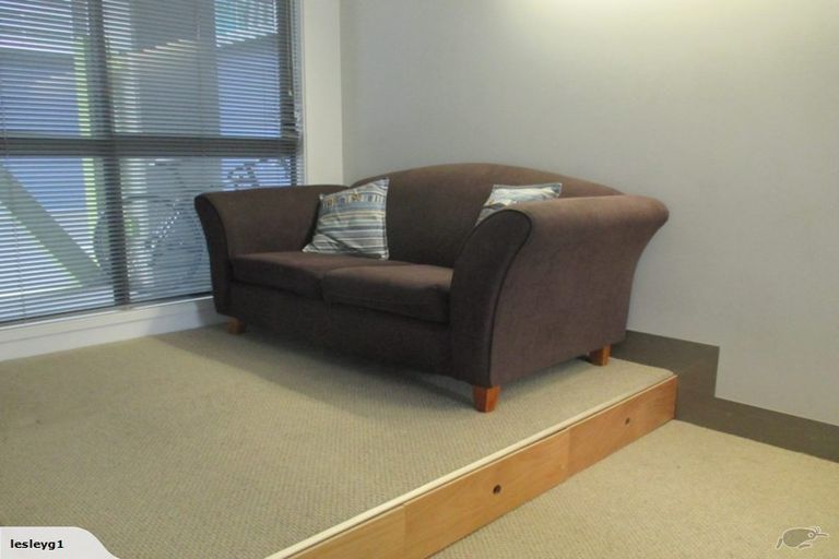Photo of property in Urbane Apartments, 24/29 Webb Street, Mount Cook, Wellington, 6011