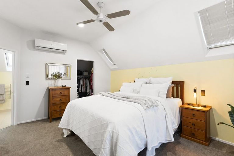 Photo of property in 19i Claremont Way, East Tamaki Heights, Auckland, 2016