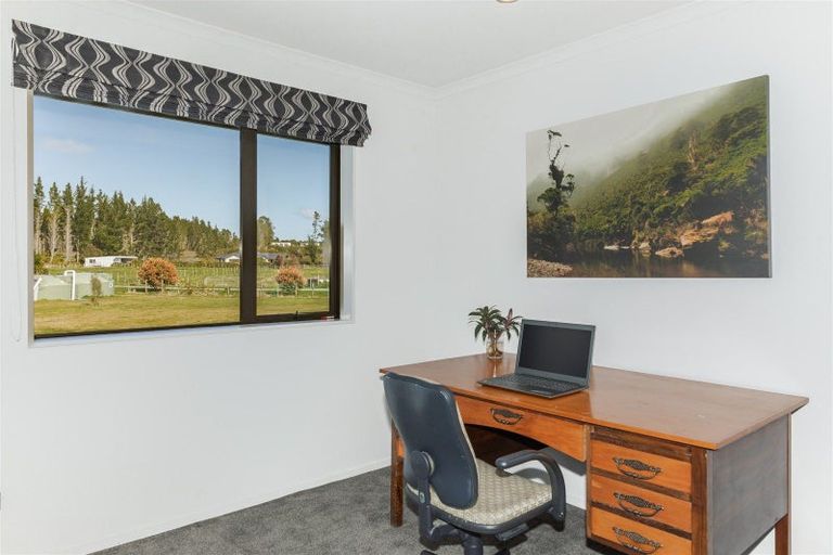 Photo of property in 73 Mcpadden Road, Westport, 7892