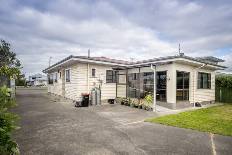 Photo of property in 269 Kennedy Road, Onekawa, Napier, 4110