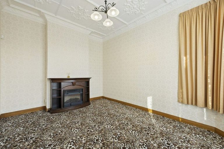 Photo of property in 37 Mornington Road, Balaclava, Dunedin, 9011