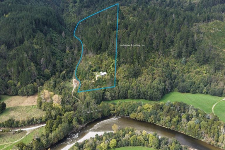 Photo of property in 1155 East Takaka Road, Upper Takaka, Takaka, 7183