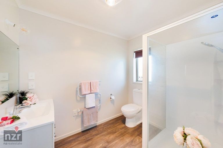 Photo of property in 23 Masefield Terrace, Kelvin Grove, Palmerston North, 4414
