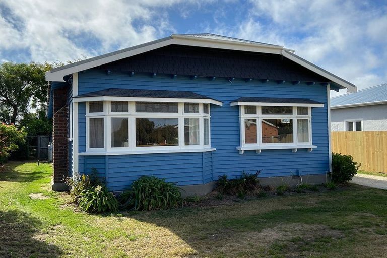 Photo of property in 8 Walsall Street, Addington, Christchurch, 8024
