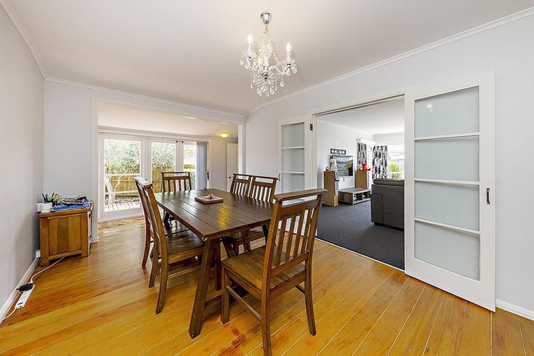 Photo of property in 30a Holland Street, Pukekohe, 2120