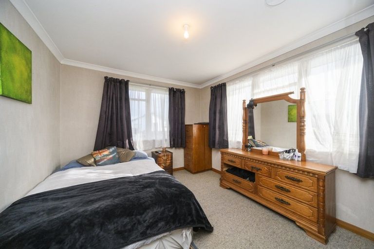 Photo of property in 2 Salford Place, Awapuni, Palmerston North, 4412