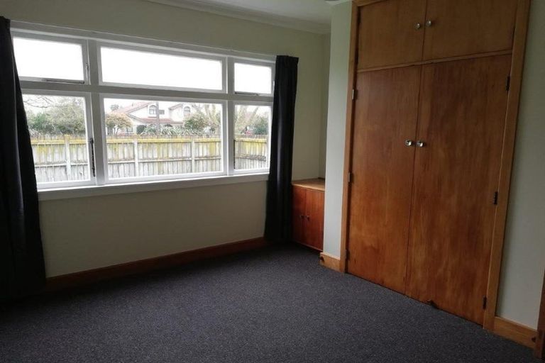 Photo of property in 666 Pioneer Highway, Highbury, Palmerston North, 4412