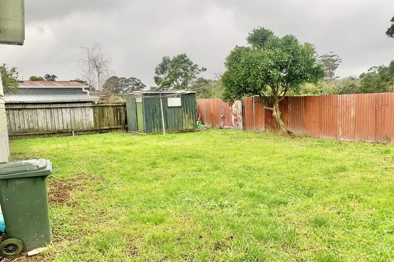 Photo of property in 21 Riverpark Crescent, Henderson, Auckland, 0610