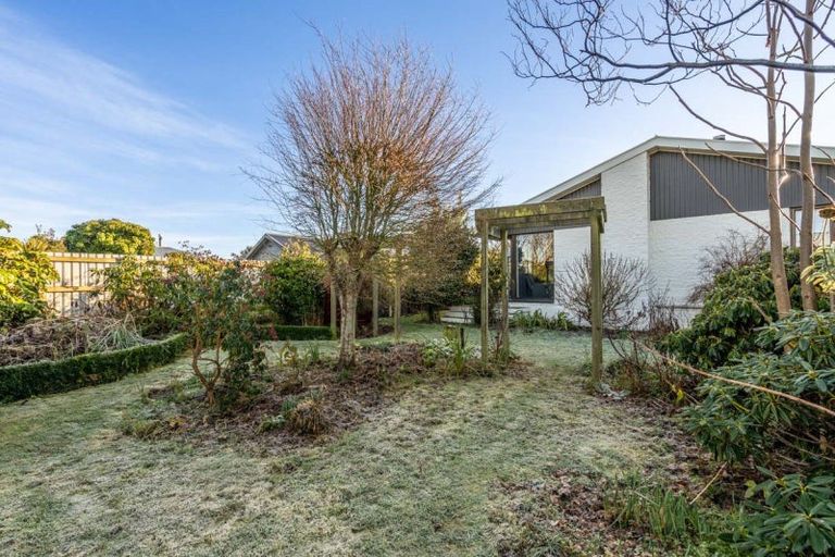 Photo of property in 65 Kilmarnock Street, Wallacetown, 9816