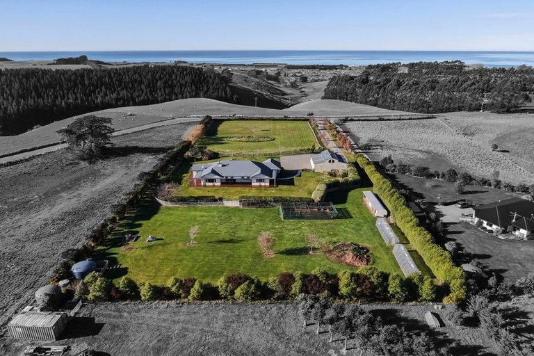 Photo of property in 305 Redcastle Road, Oamaru North, Oamaru, 9492