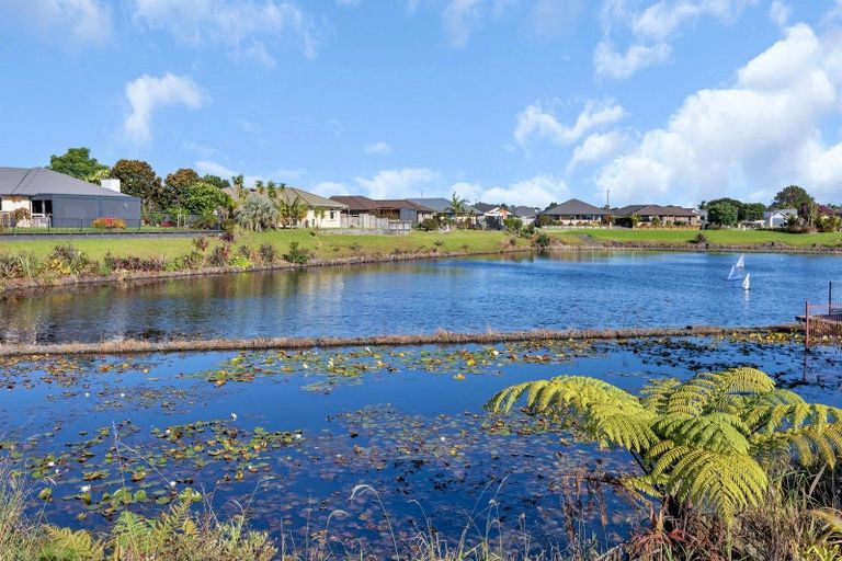 Photo of property in 8 Sando Way, One Tree Point, 0118