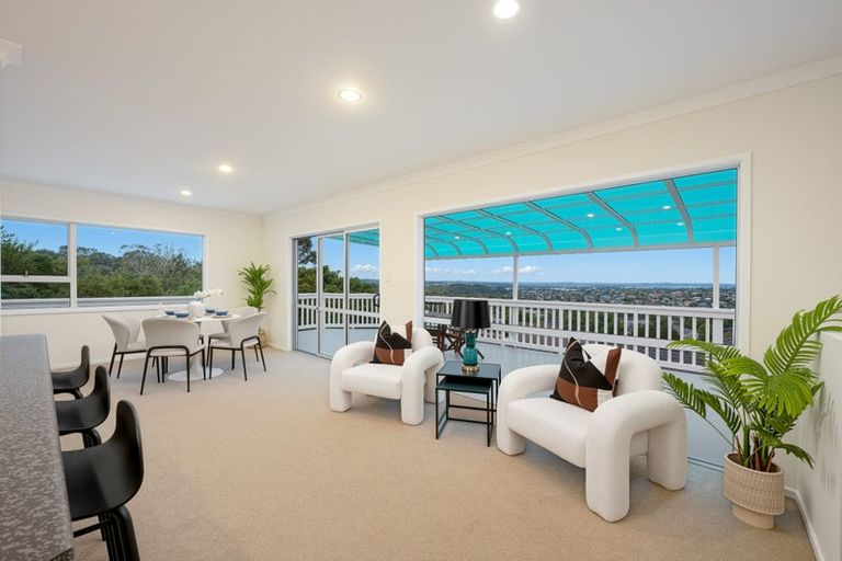 Photo of property in 281 Sturges Road, Henderson Valley, Auckland, 0612
