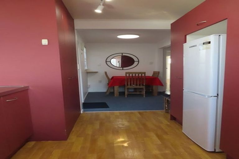 Photo of property in 60 Beazley Avenue, Paparangi, Wellington, 6037