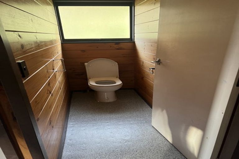 Photo of property in 68 Omapere Street, Whitby, Porirua, 5024