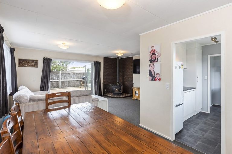 Photo of property in 57 Mazengarb Road, Paraparaumu Beach, Paraparaumu, 5032