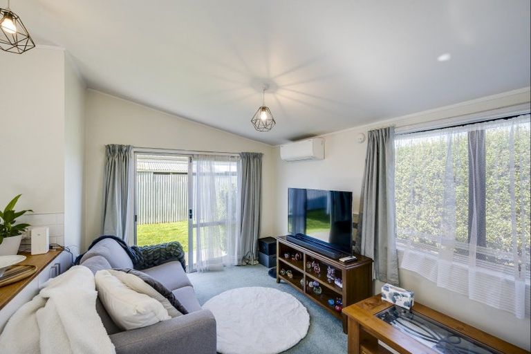 Photo of property in 7 Clare Place, Pirimai, Napier, 4112