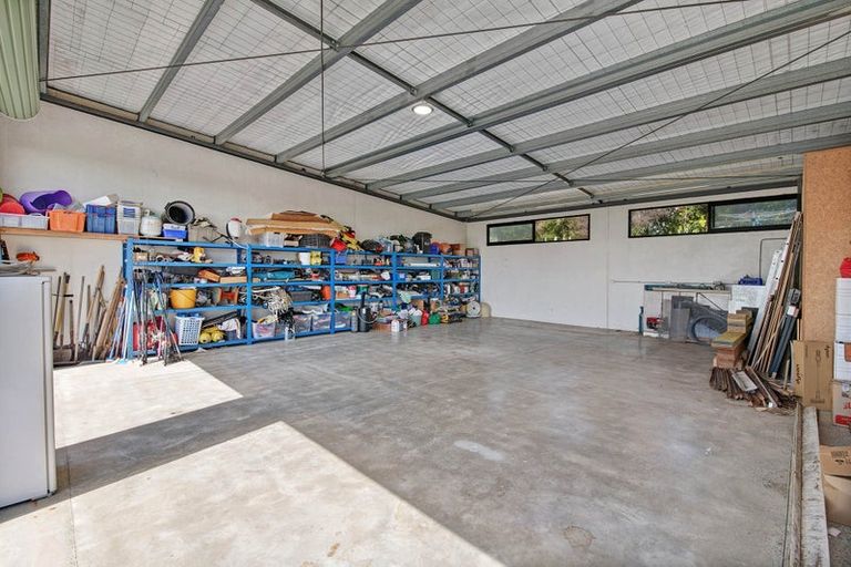 Photo of property in 60 Goodall Road, Snells Beach, 0920