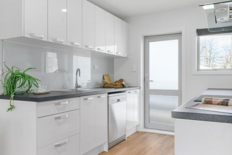 Photo of property in 4/10 Avon Street, Frankton, Hamilton, 3204