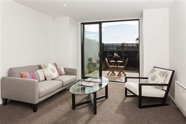 Photo of property in 1036e Colombo Street, St Albans, Christchurch, 8014