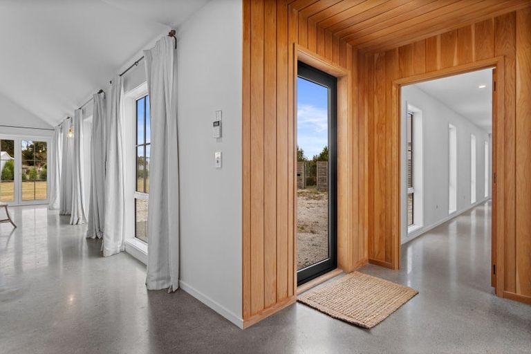 Photo of property in 9 Copper Beach Road, Woodend, 7691