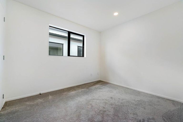 Photo of property in 5 Clara Road, Silverdale, 0932