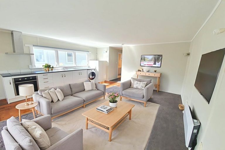 Photo of property in 239 Great South Road, Manurewa, Auckland, 2102