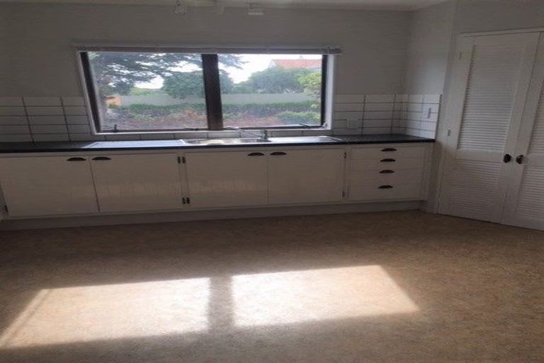 Photo of property in 56a Ocean Road, Paraparaumu Beach, Paraparaumu, 5032