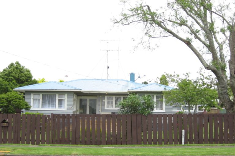 Photo of property in 12 Jutland Road, Pukekohe, 2120