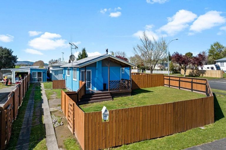 Photo of property in 41 Morvern Crescent, Tokoroa, 3420