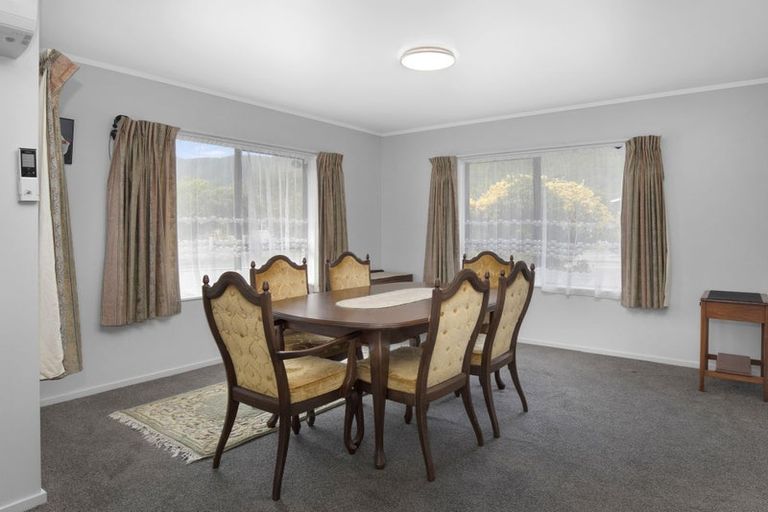 Photo of property in 14a Belvedere Avenue, Waikanae, 5036