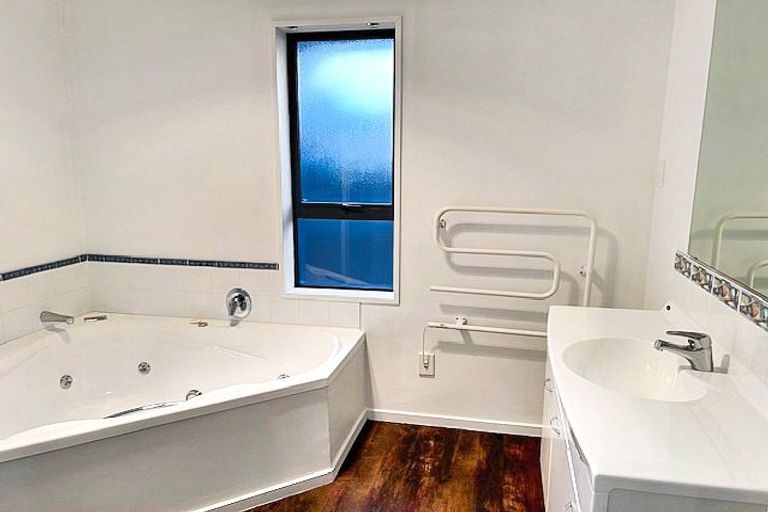 Photo of property in 401 Selwyn Street, Addington, Christchurch, 8024