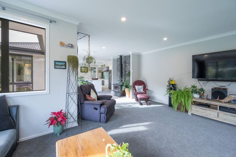 Photo of property in 929 Waiwhero Road, Ngatimoti, Motueka, 7196