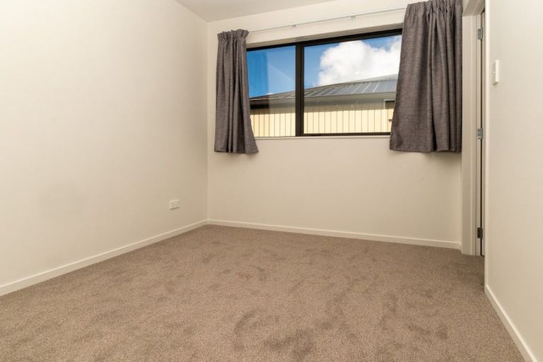 Photo of property in 14/116 Colwill Road, Massey, Auckland, 0614