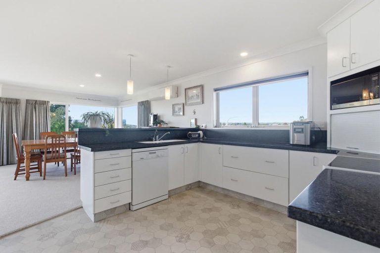 Photo of property in 51 Hampton Terrace, Parkvale, Tauranga, 3112