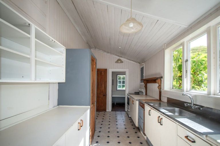 Photo of property in 104 Sandon Road, Feilding, 4702