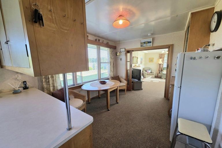 Photo of property in 42 Glendale Crescent, Holmes Hill, Oamaru, 9401