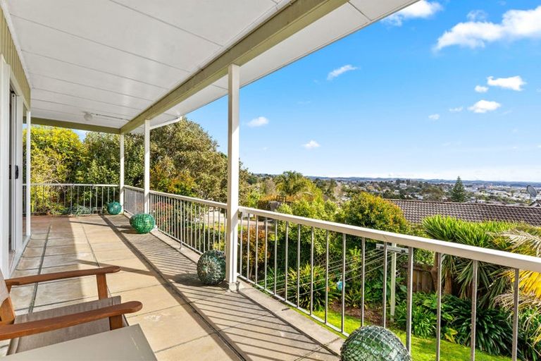 Photo of property in 88 Birkdale Road, Birkdale, Auckland, 0626