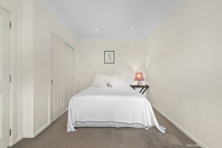 Photo of property in 30 Futuna Close, Karori, Wellington, 6012