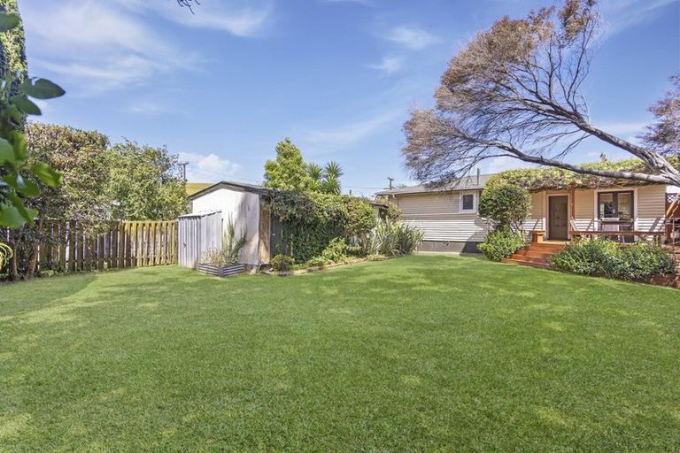 Photo of property in 13 Matapouri Road, Mangere Bridge, Auckland, 2022