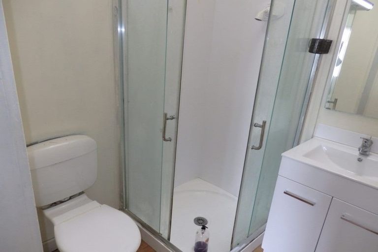 Photo of property in 116 Kolmar Road, Papatoetoe, Auckland, 2025