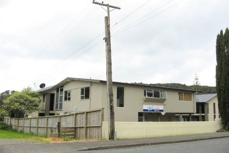 Photo of property in 2a/25 Weranui Road, Waiwera, Orewa, 0994