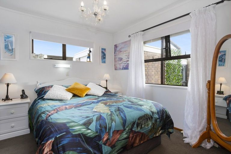 Photo of property in 54b Hinewa Road, Otumoetai, Tauranga, 3110