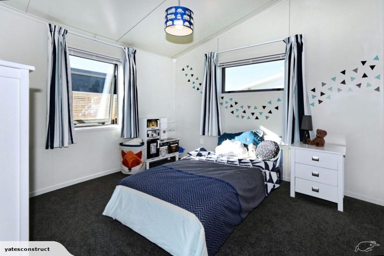 Photo of property in 3a Kingsbridge Drive, Burwood, Christchurch, 8083