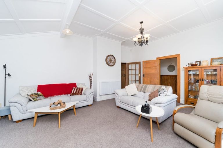 Photo of property in 360 Featherston Street, Palmerston North, 4414